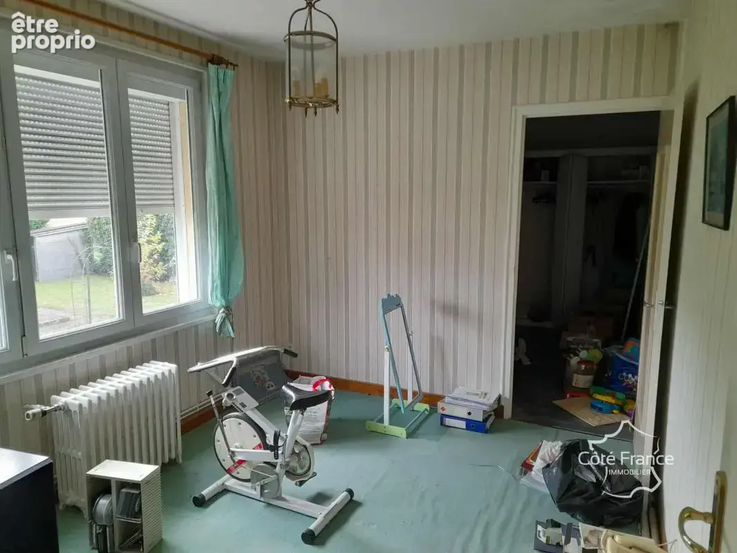 Maison idéalement située, beaux volumes - photo 11