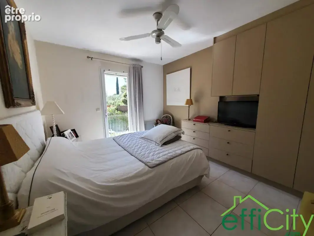 Maison 5 pièces 135 m² à vendre à Cotignac (83570) - photo 14