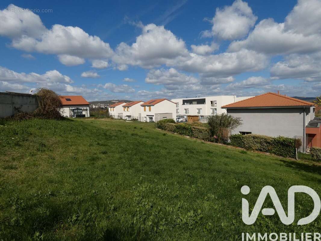 Photo 3 - Terrain à LE CENDRE