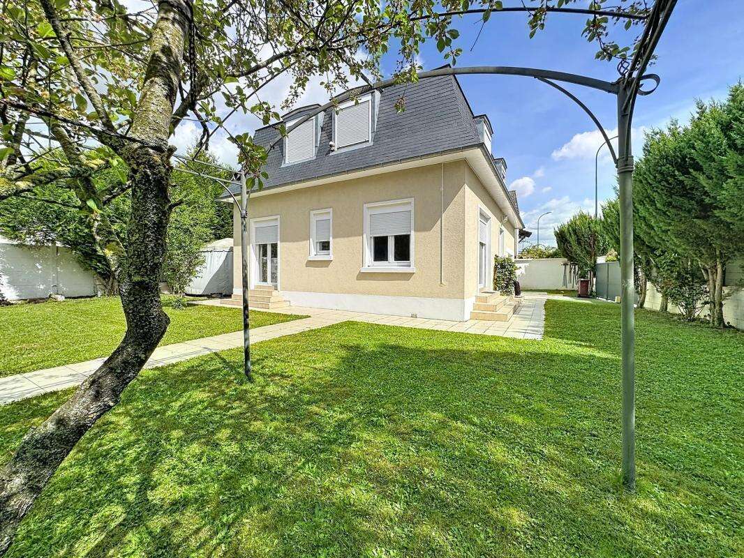 Maison à VAIRES-SUR-MARNE