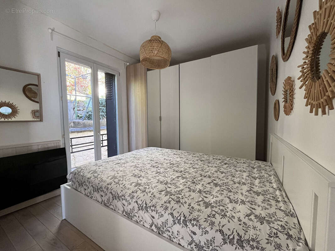 Appartement à LE PLESSIS-ROBINSON