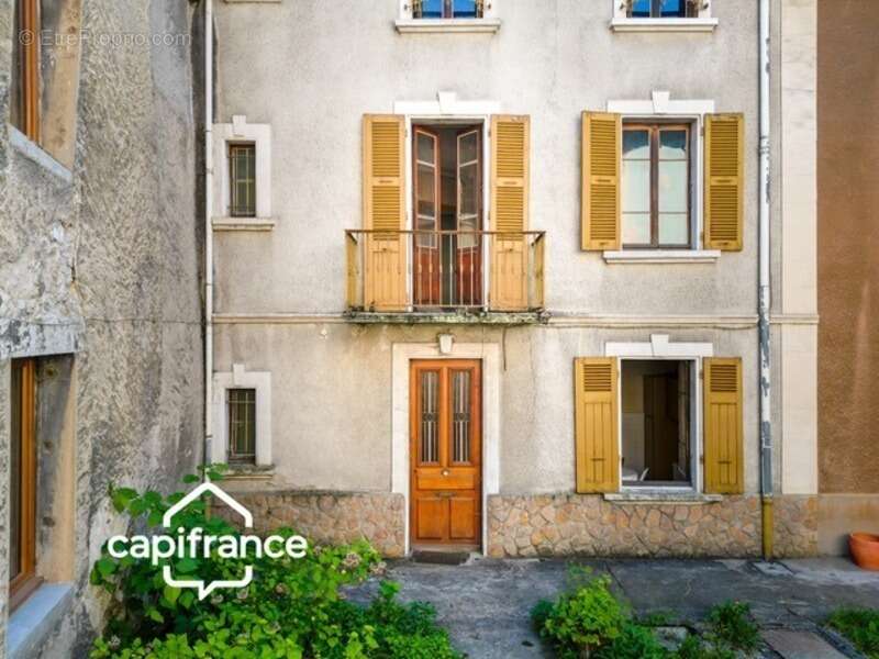Maison à vendre 7 pièces LES ECHELLES (73) - photo 2