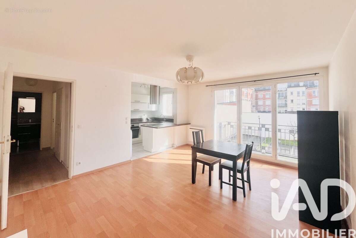Photo 5 - Appartement à VALENCIENNES