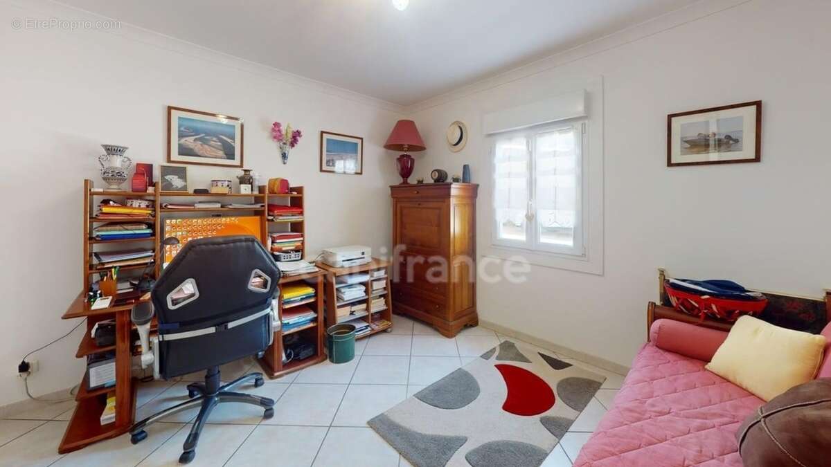 Maison à vendre 5 pièces GAREOULT (83) - photo 35
