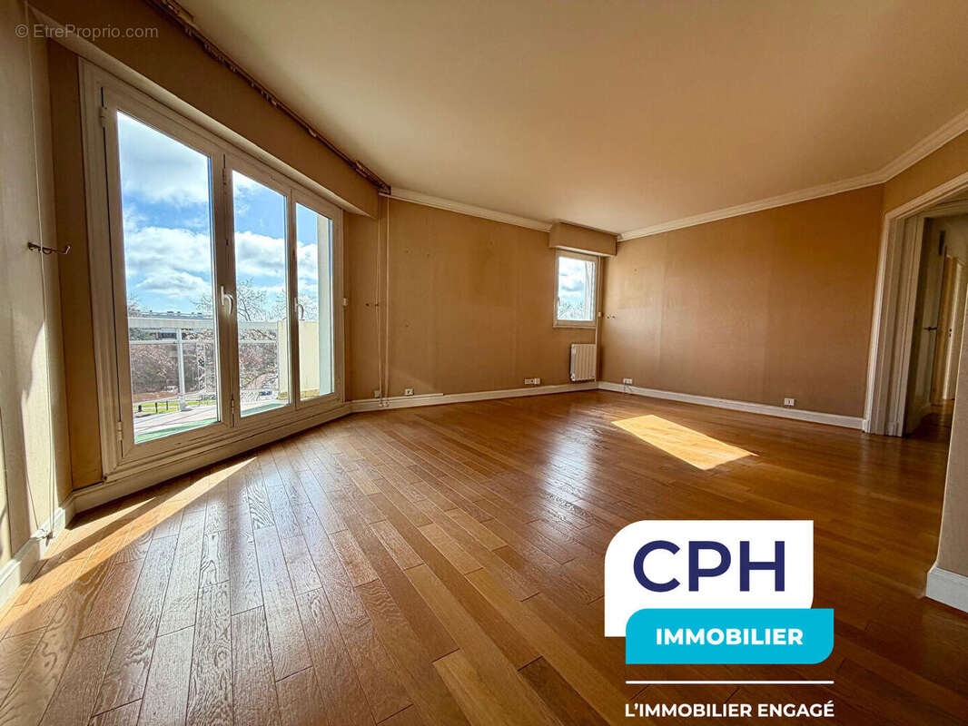 Appartement à LE CHESNAY