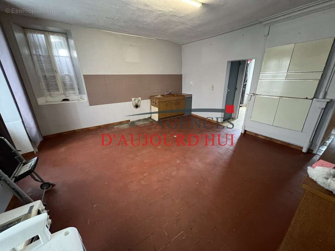 Maison à VILLERS-BOCAGE