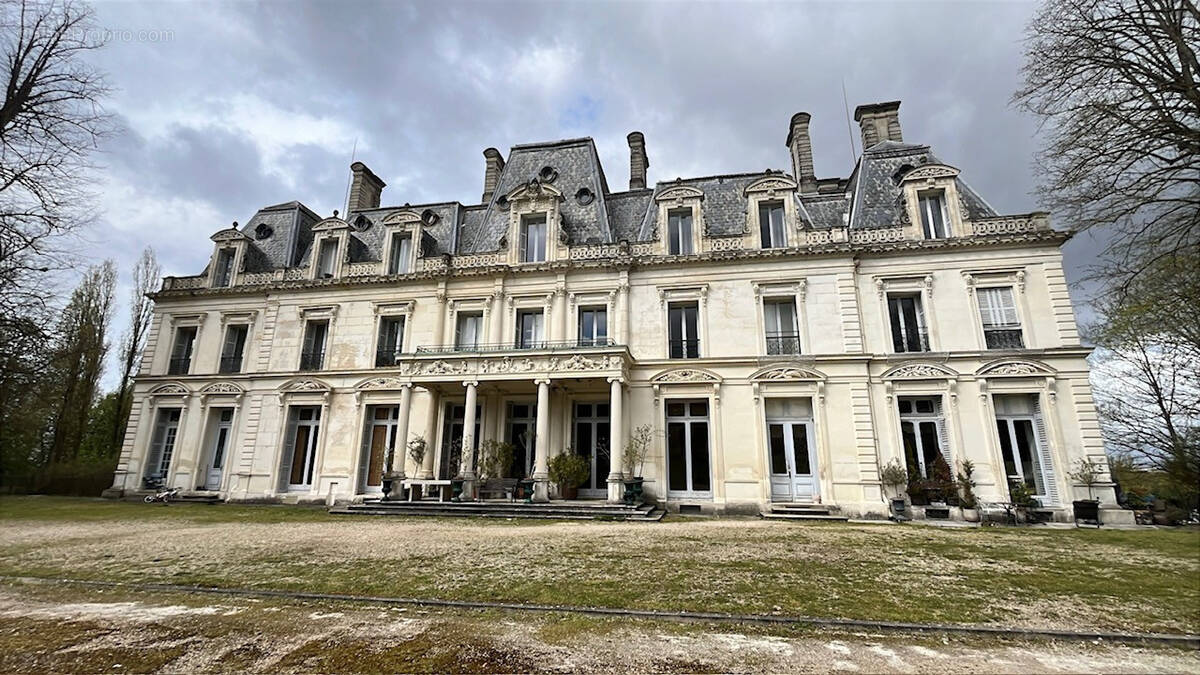 Appartement à BOISSY-SAINT-LEGER