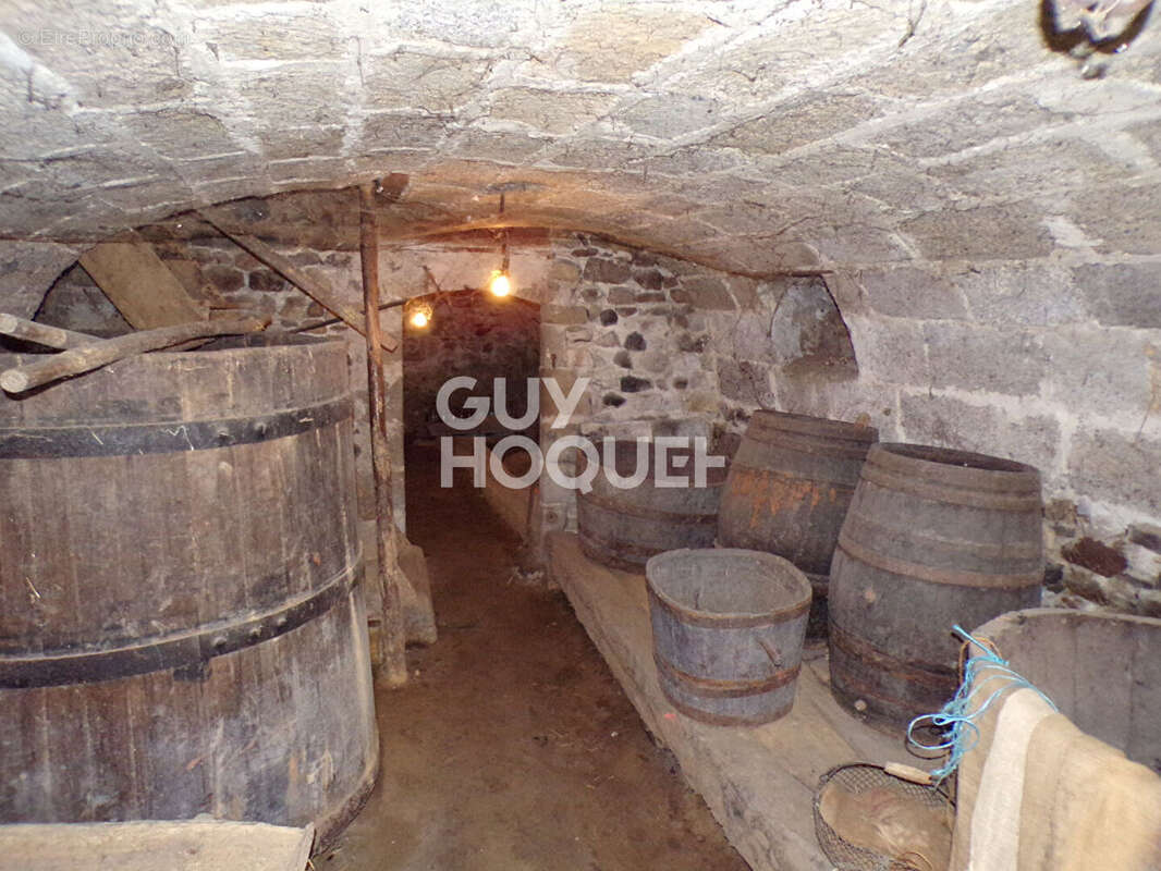 Maison à MAZEYRAT-D'ALLIER