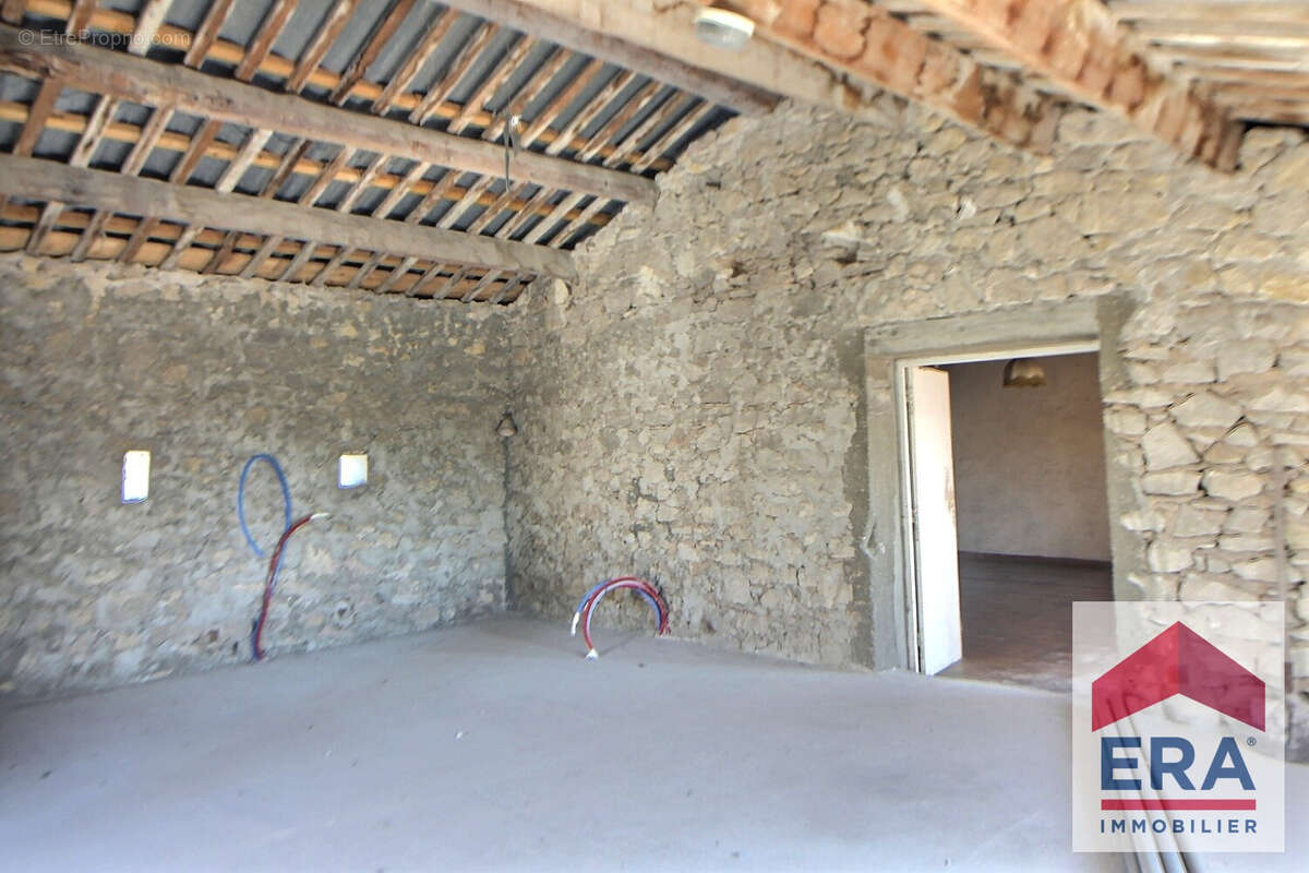 Maison à BOURG-SAINT-ANDEOL