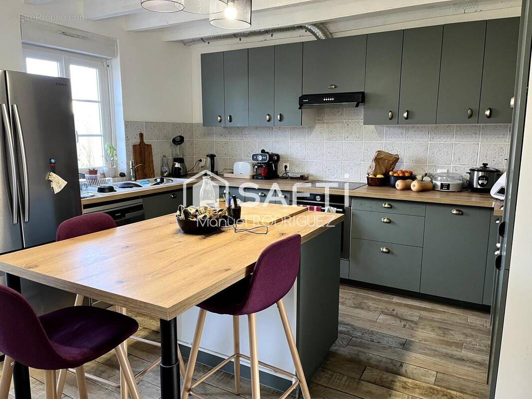 Photo 1 - Maison à SAINT-SYMPHORIEN