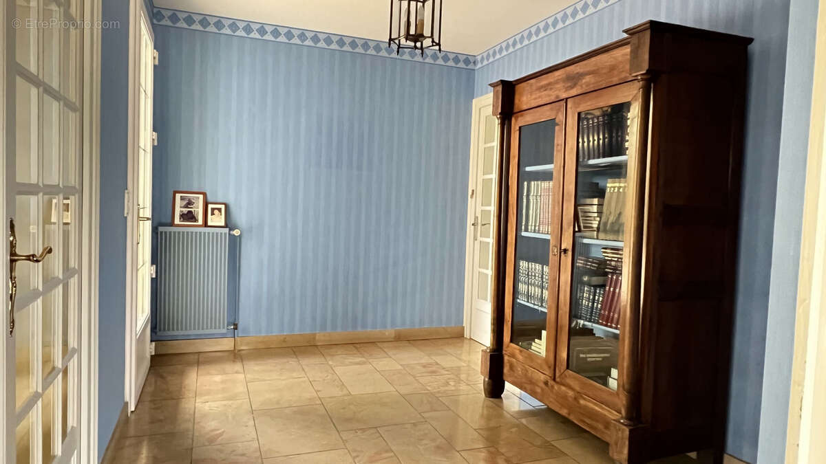 Maison à LADOIX-SERRIGNY