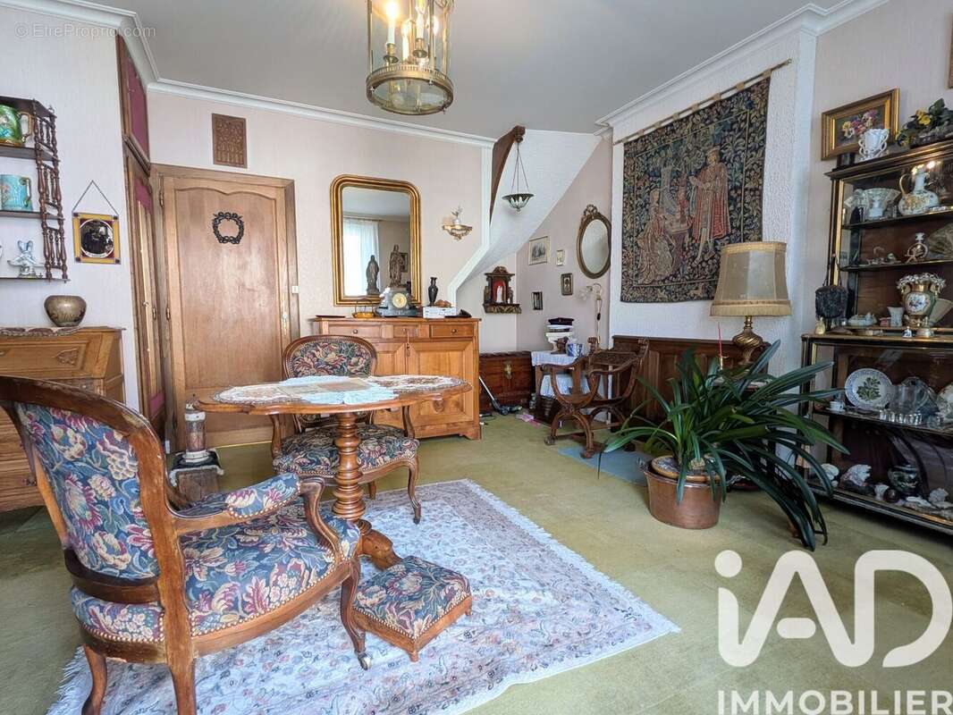 Photo 9 - Maison à LOUVIGNE-DU-DESERT