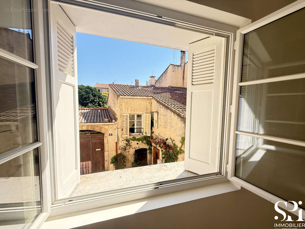 Appartement à HYERES
