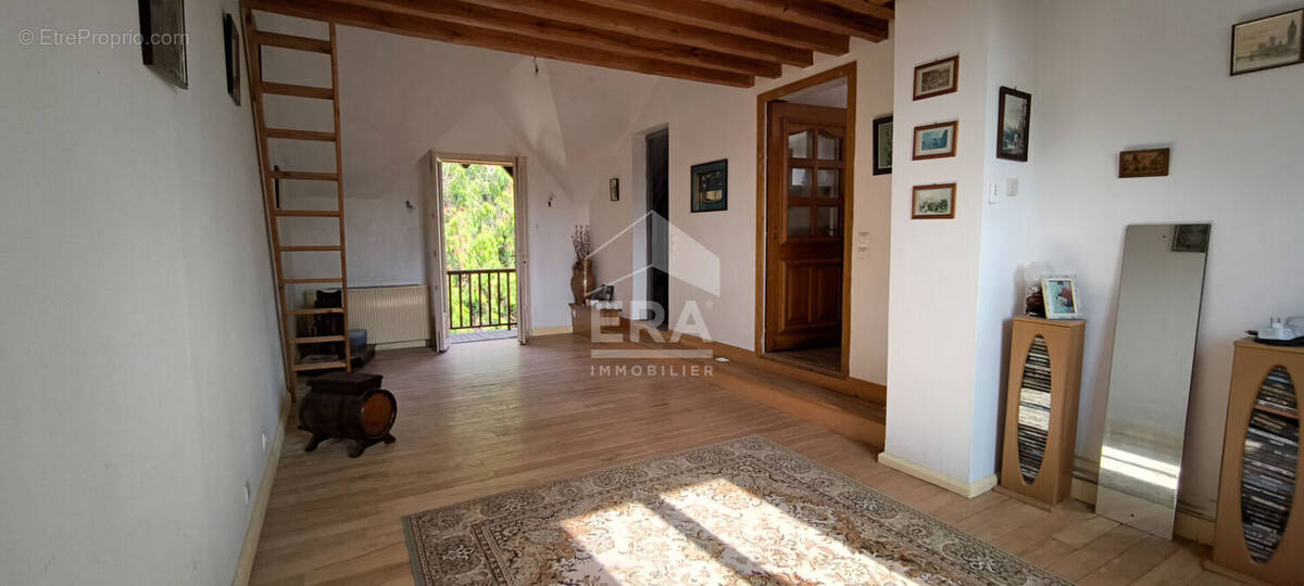 Maison à LA FRESNAYE-SUR-CHEDOUET
