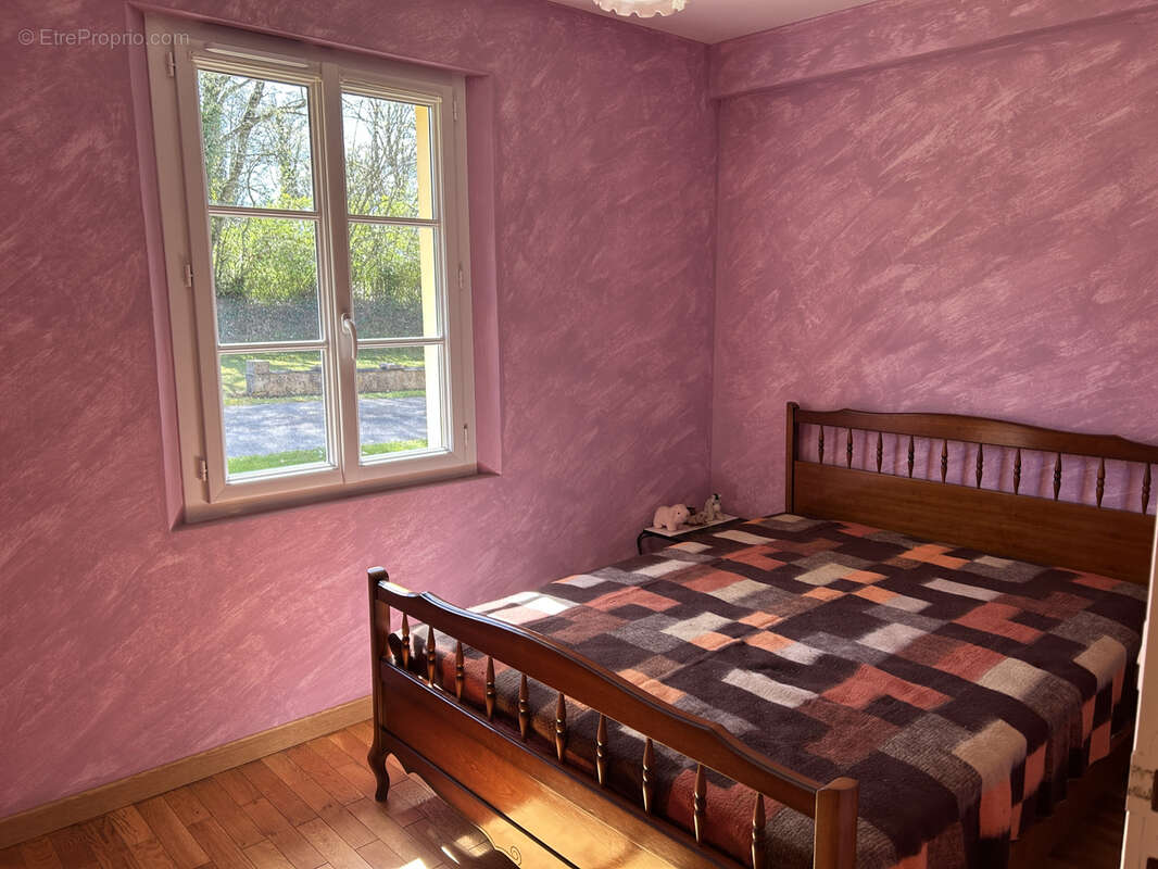 Maison à SAINT-MARTIN-DU-VIEUX-BELLEME