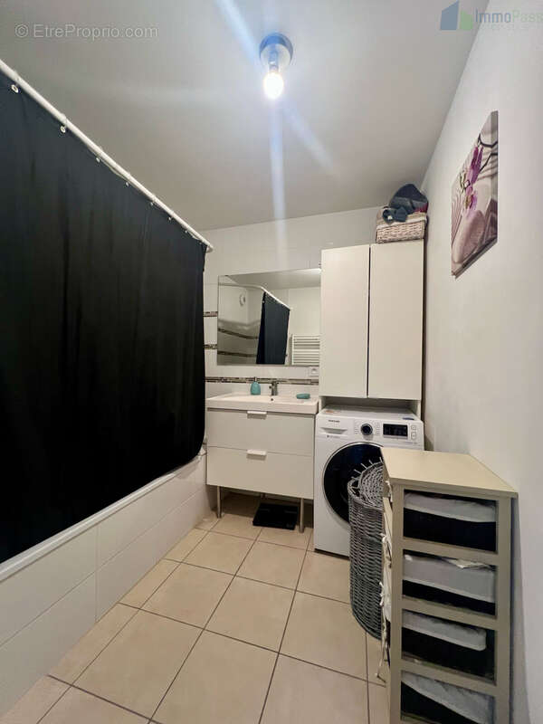 Appartement à SAINT-FONS