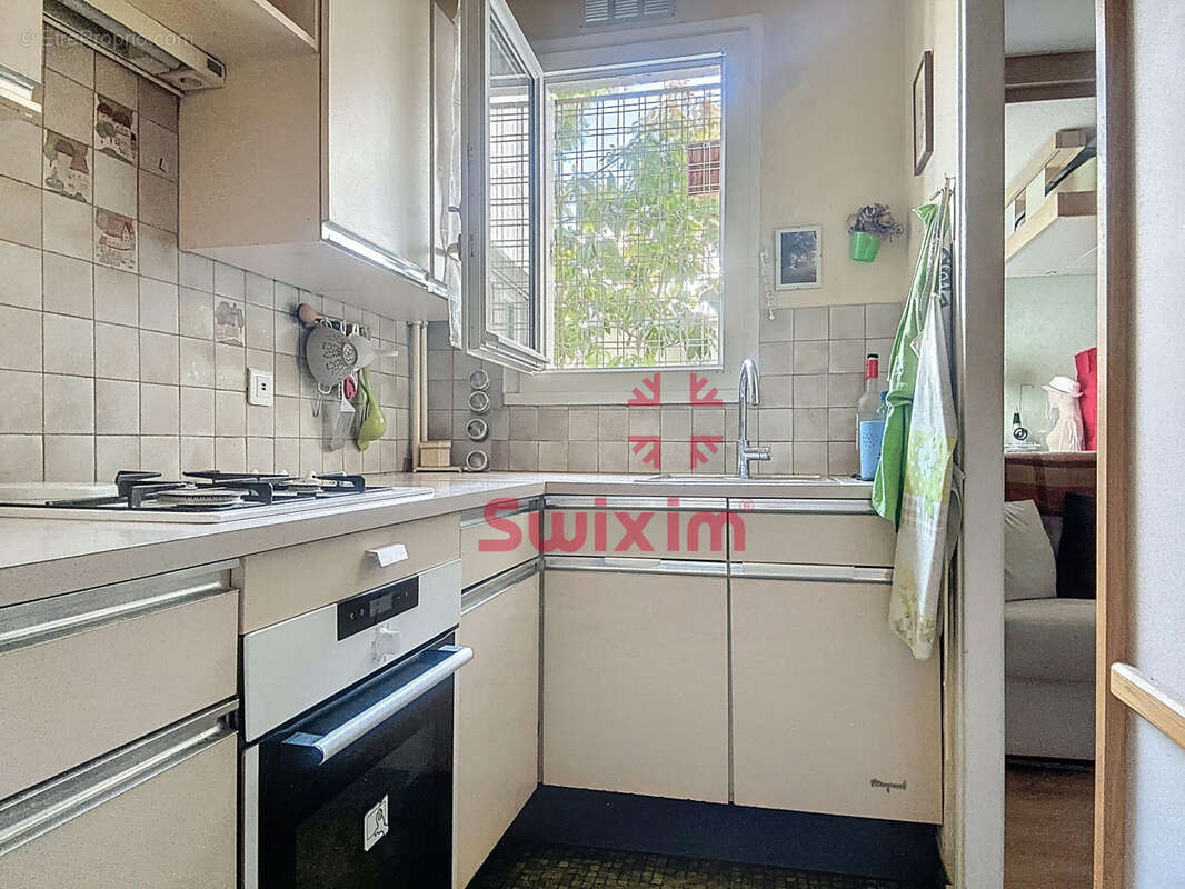 Appartement à PARIS-20E