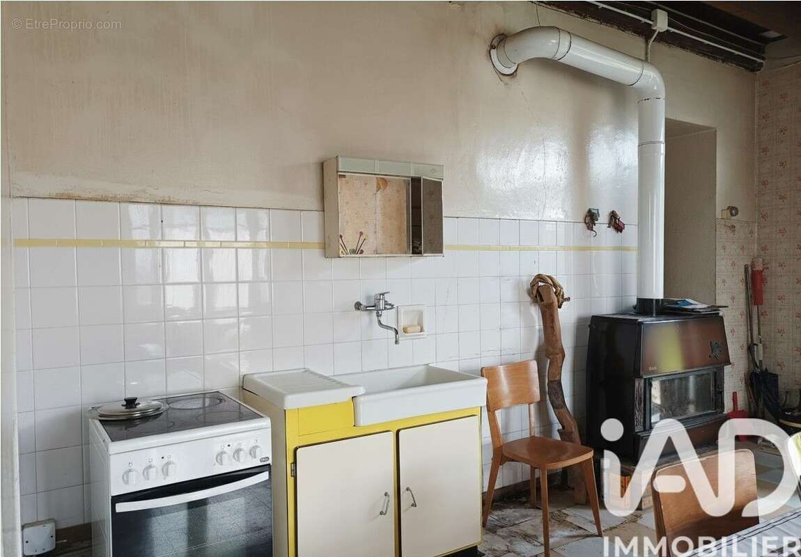 Maison 151 m² à Soulignonne  - photo 5