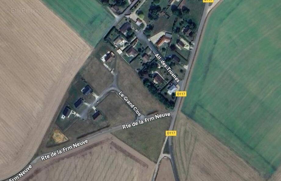 Terrain à PANILLEUSE