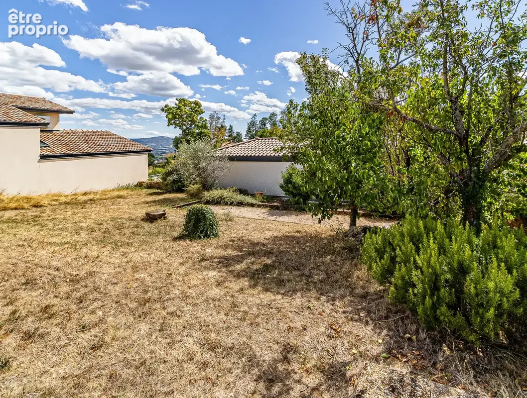 Au cœur de Lachassagne, belle maison de village 3 chambres - photo 12
