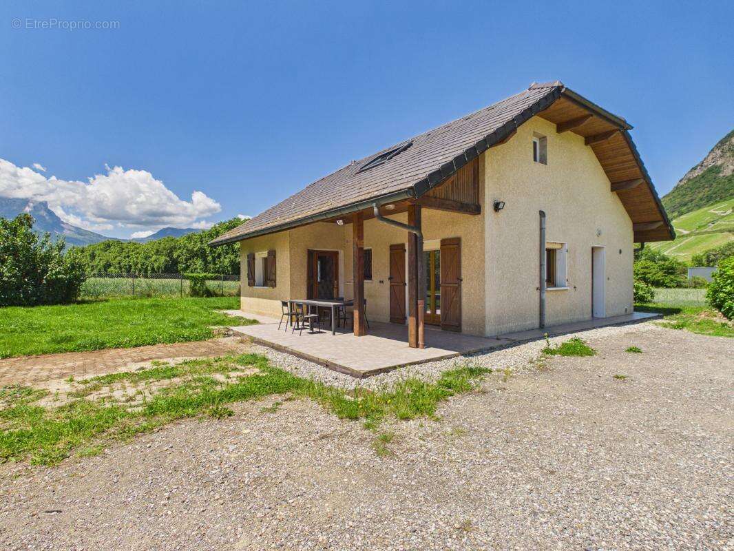 Maison à LES MARCHES