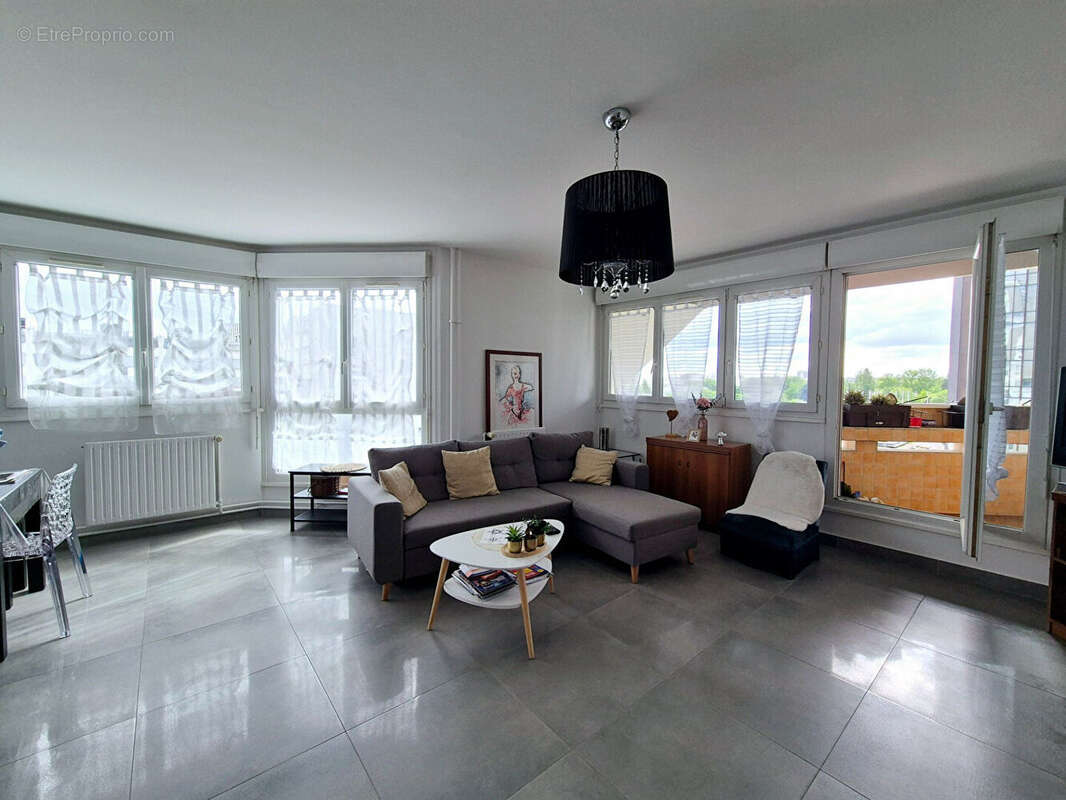 Appartement à BAGNOLET