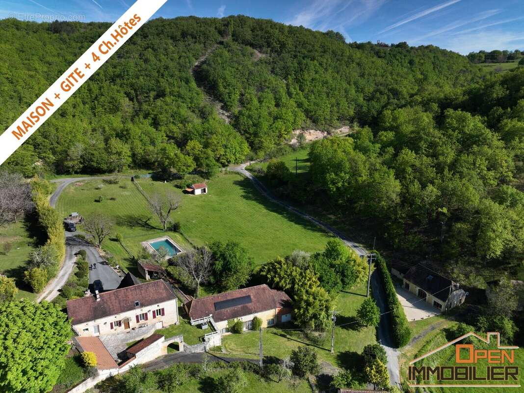 Maison à PRATS-DE-CARLUX