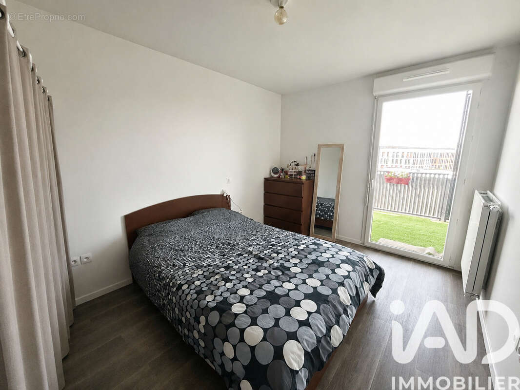 Photo 6 - Appartement à LIEUSAINT