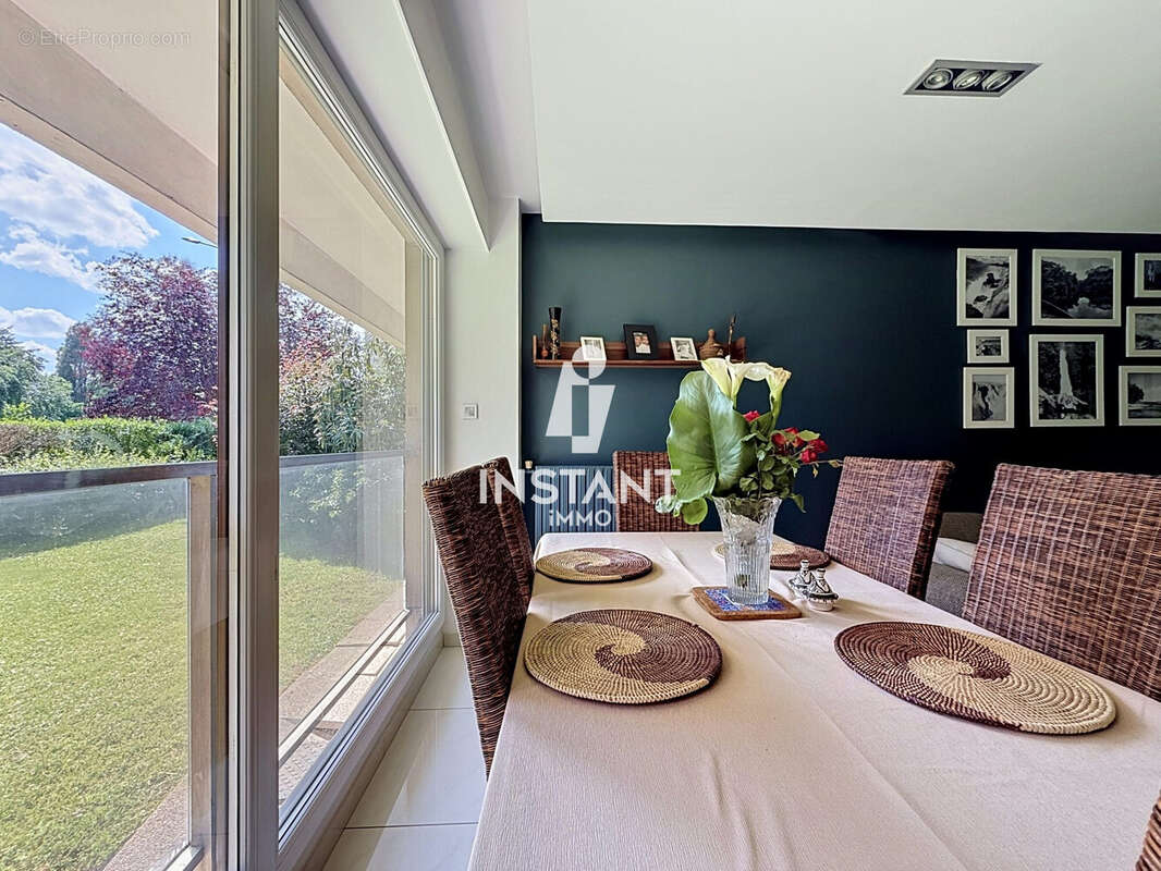 Appartement à NOGENT-SUR-MARNE