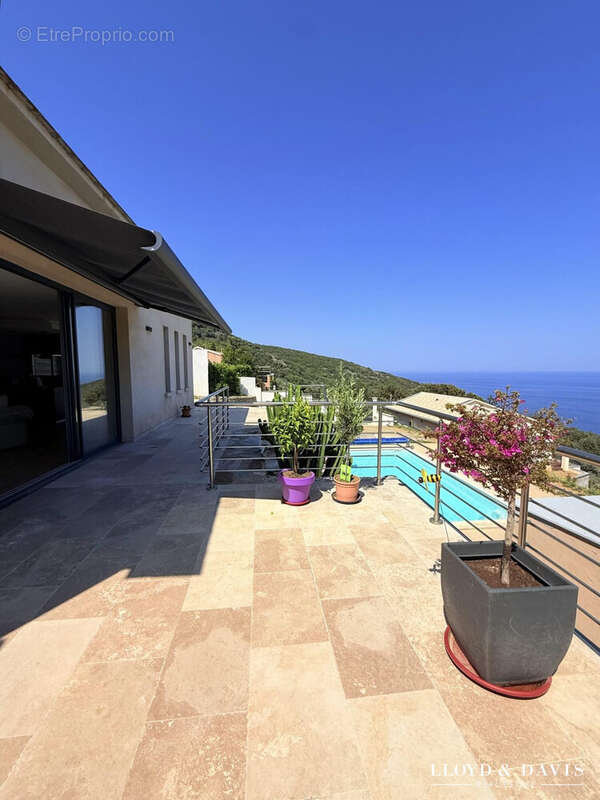 Maison à BRANDO