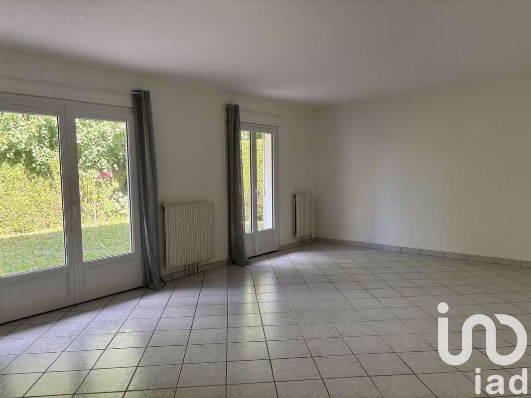 Photo 3 - Maison à RAMBOUILLET