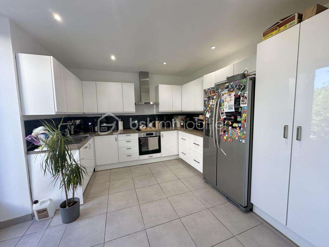 Maison à MOISSY-CRAMAYEL