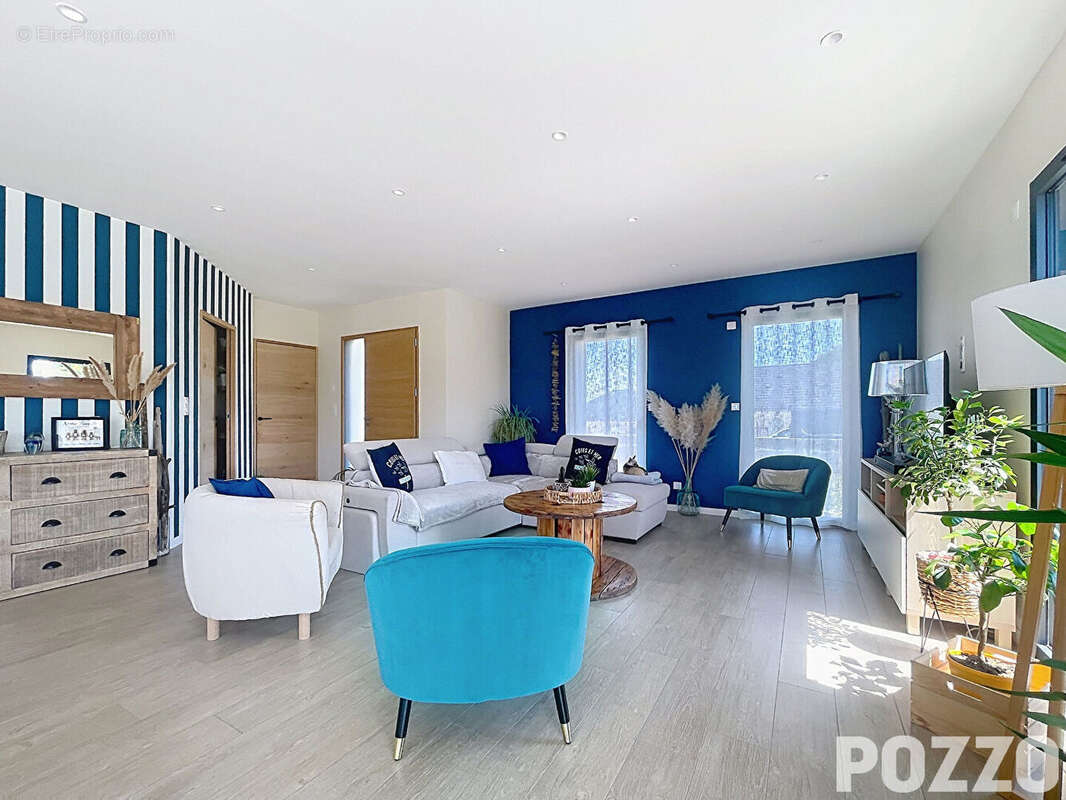 A VENDRE Maison Contemporaine  de 161 m2 - photo 3