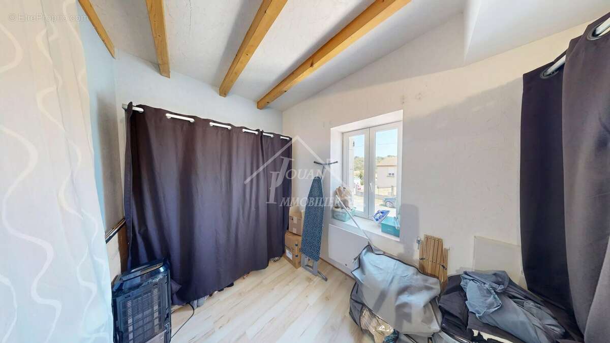 Exclusivite maison trois chambres et cour - photo 11