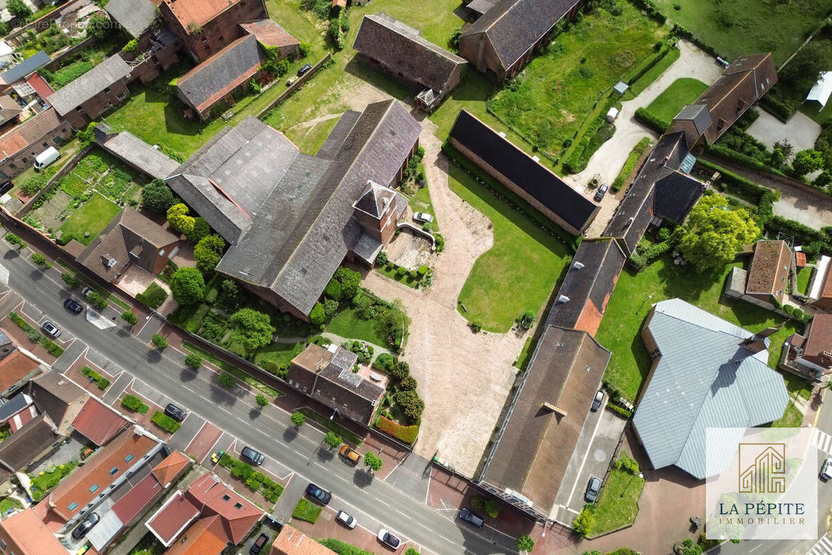 Domaine historique avec revenus locatifs immédiats et potentiel exceptionnel - photo 6