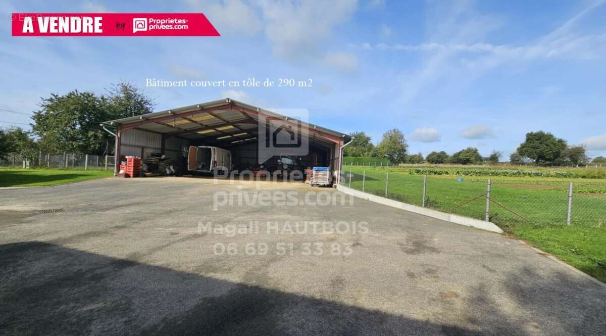 Maison à SAINT-HILAIRE-DU-HARCOUET