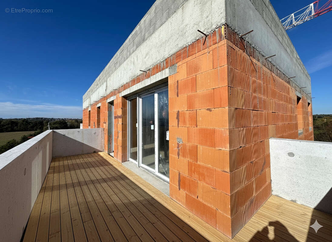 Appartement à QUINT-FONSEGRIVES