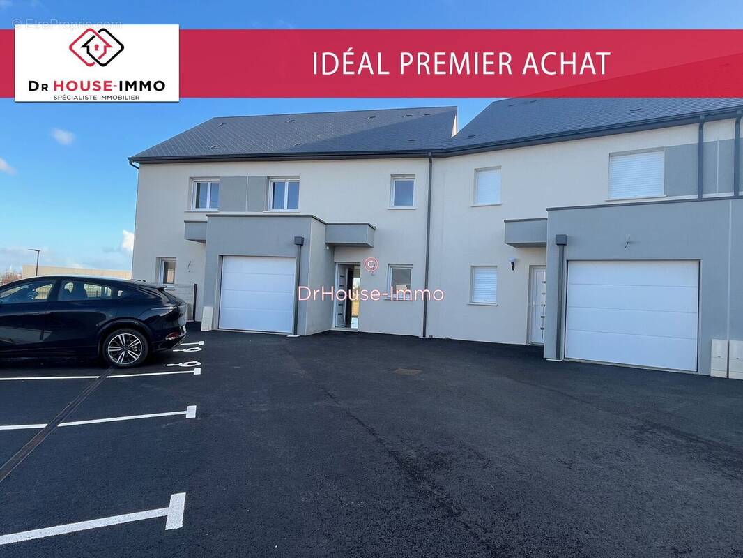 Maison à HUBERT-FOLIE