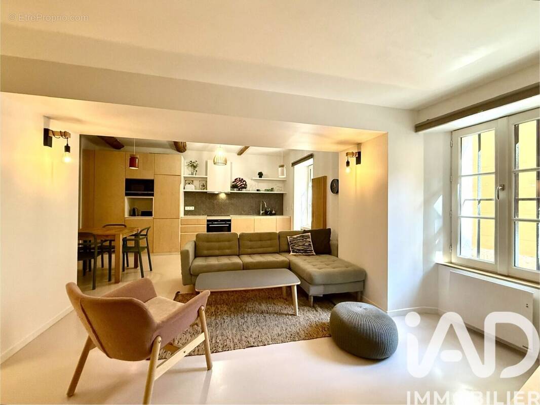 Photo 1 - Appartement à LA VALETTE-DU-VAR