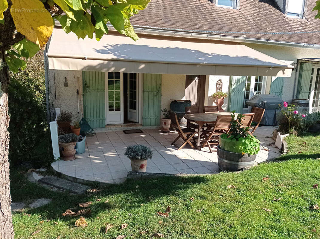 Maison à GENSAC