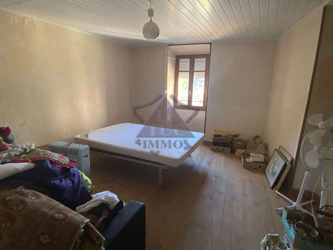 Maison à ROBIAC-ROCHESSADOULE