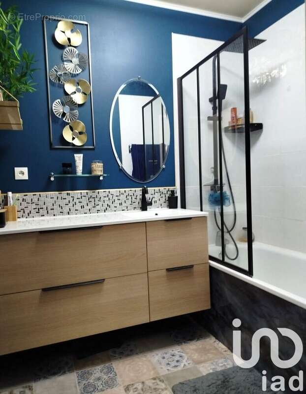 Photo 9 - Appartement à GENNEVILLIERS