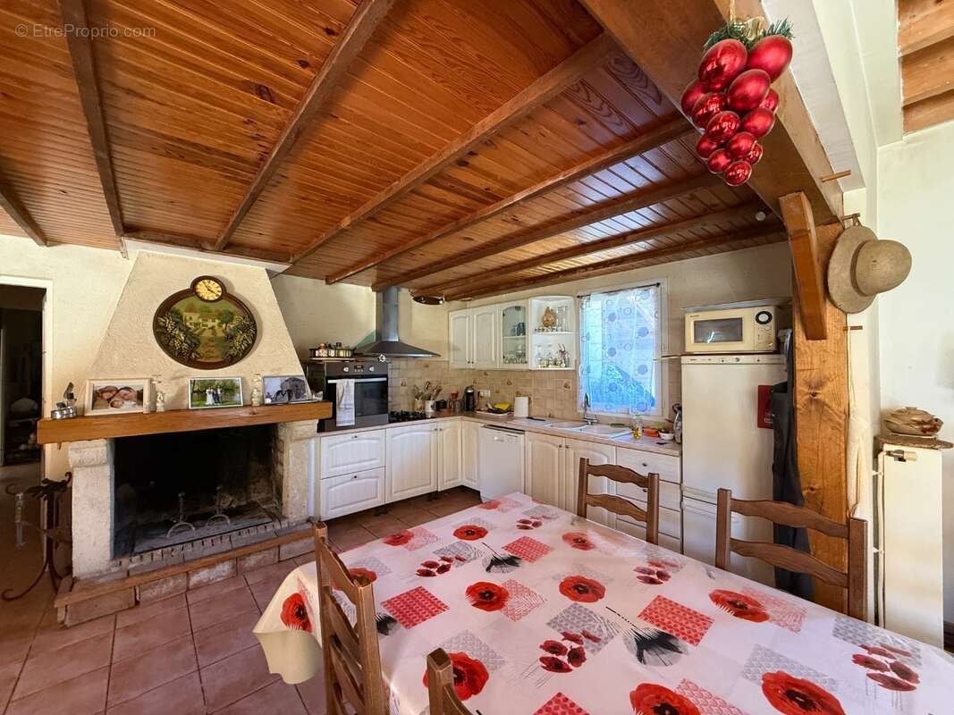 Maison 125 m² à Bergerac  - photo 6