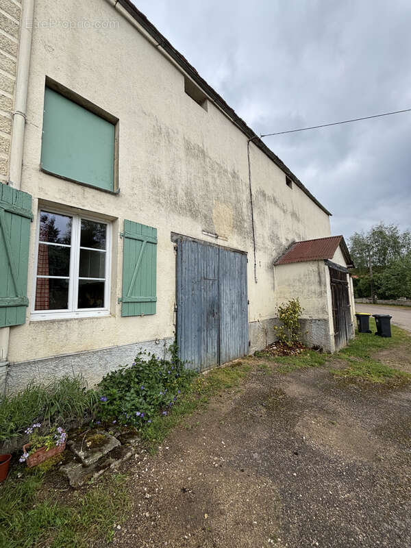 Maison à QUEMIGNY-SUR-SEINE