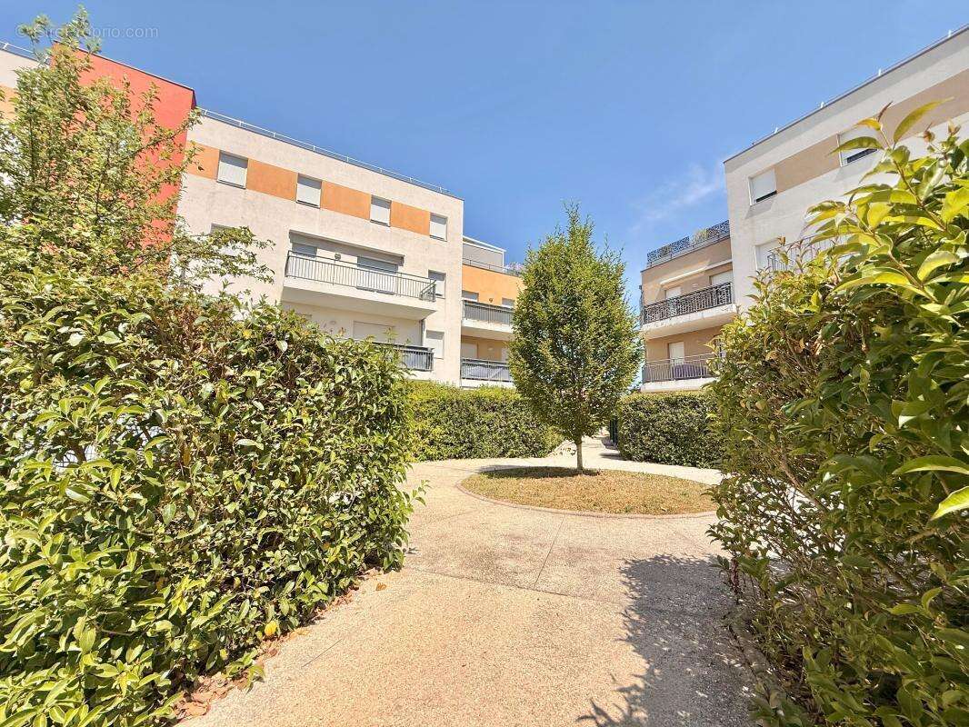 Appartement à PERRIGNY-LES-DIJON