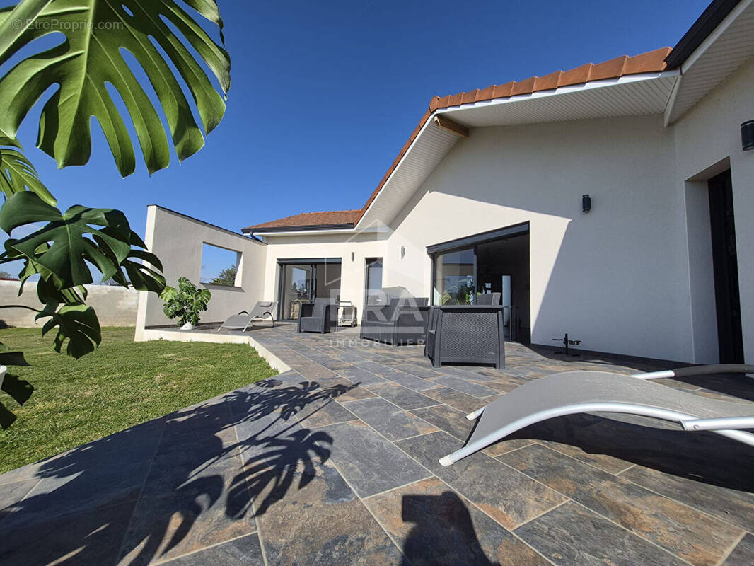 Maison à VIC-EN-BIGORRE