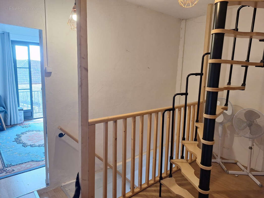Maison dans la cité médiévale des 7 clochers - photo 12