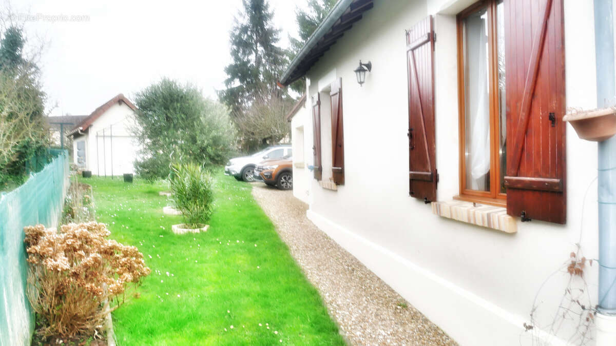 Maison à GASNY
