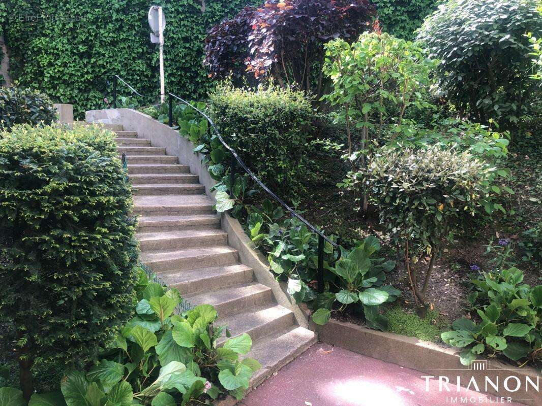 4 pièces idéalement situé dans le quartier très recherché République - photo 4