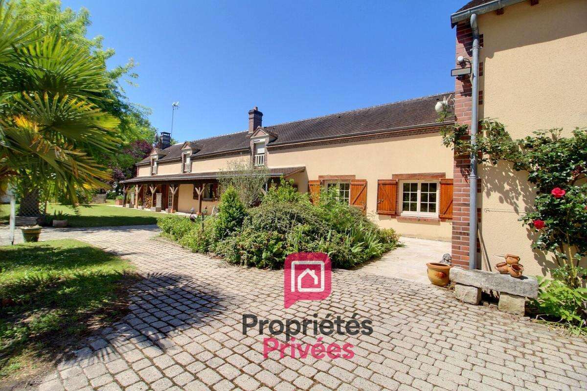 À vendre - longere 200 m² habitables, dependances, terrain 5200 m² - photo 15